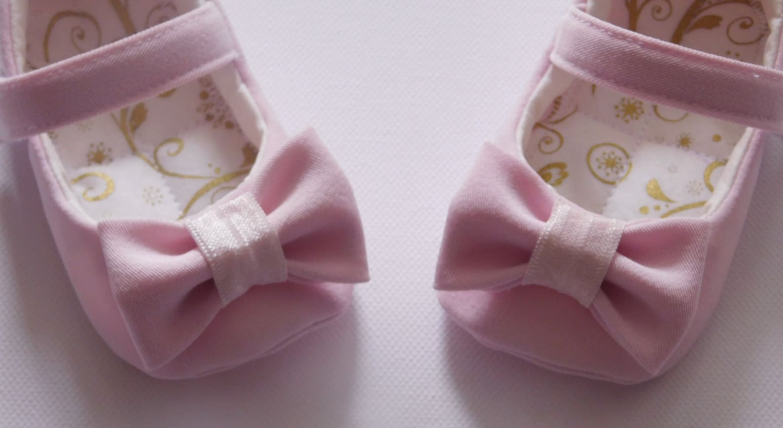 baby girl shoes flower girl shoes baby shower baby gift ballet slipper toddler wedding shoes ballet flats dance shoes pink shoes