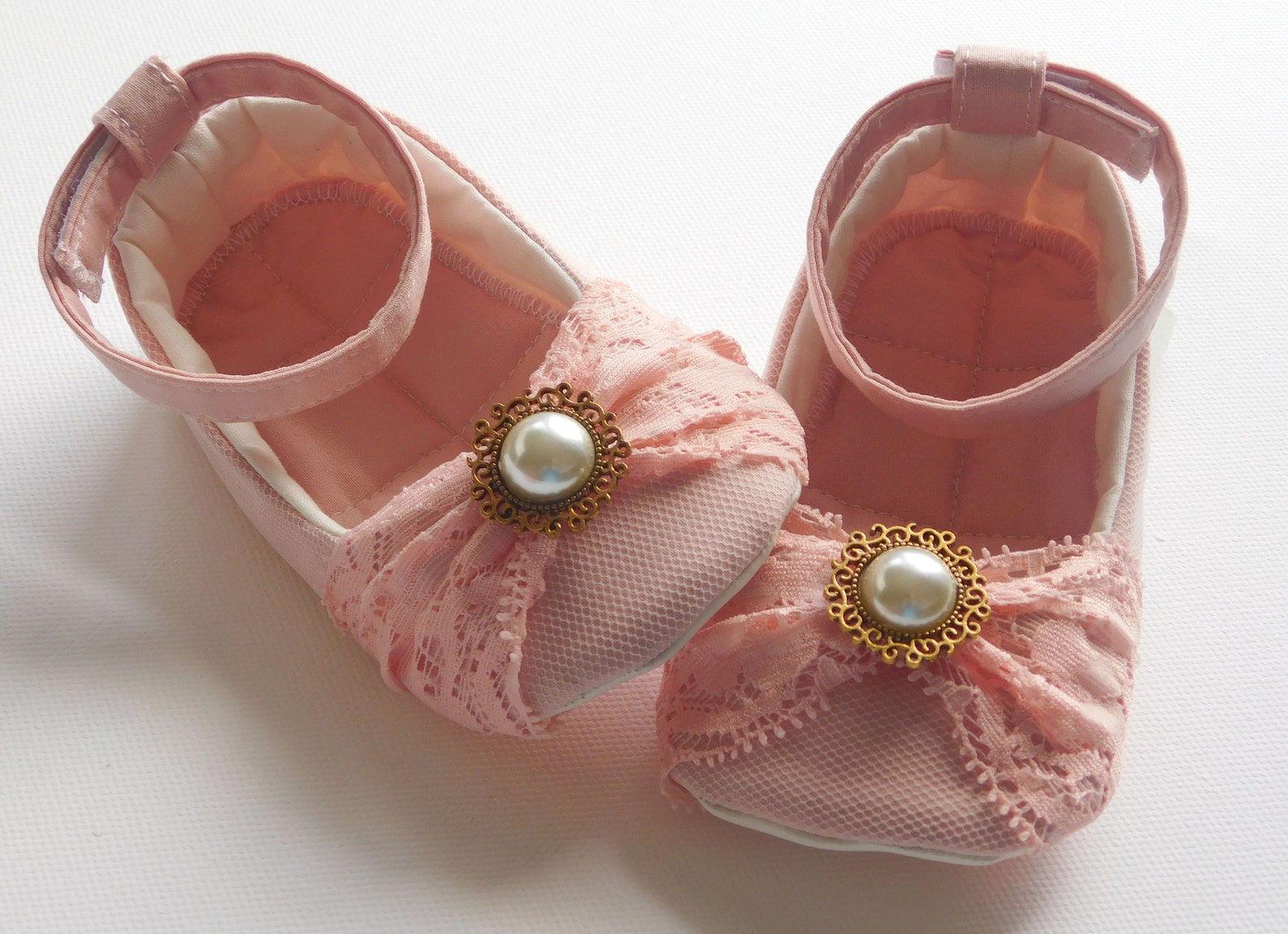 baby shoes salmon pink shoes baby gift baby shower soft shoes white girl ballet flats baby headband