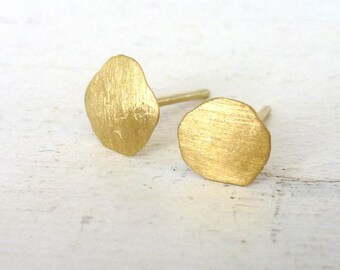 Mens Gold stud earrings, Raw Gold earrings, 18K gold earrings, Organic earrings, brushed earrings, freeform earrings, flat gold earrings