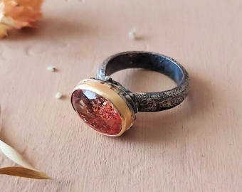 Silver gold Quartz Ring, rustic ring, Red Titanium quartz ring, Rustic handmade ring, Contemporary jewelry, artisan ring, 14K gold jewelry