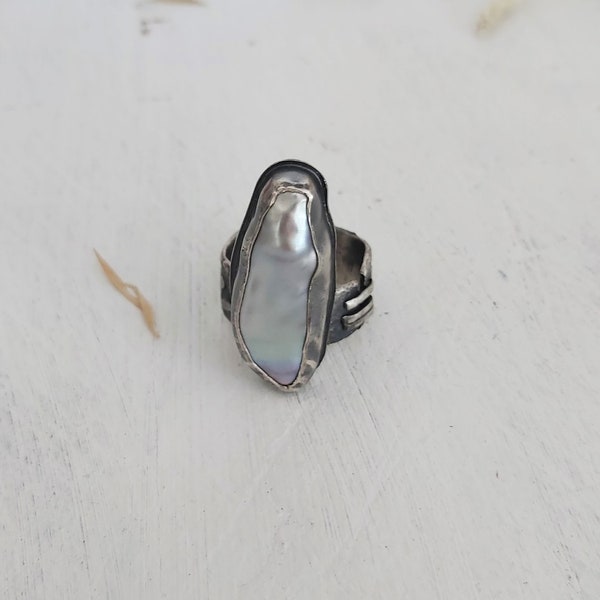 Baroque Pearl ring, oxidized silver jewelry, Artisan ring, rustic jewelry, baroque pearl jewelry, big silver ring, handmade ring