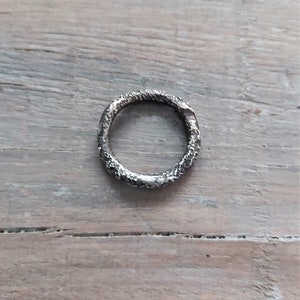 Rustic silver ring, Sterling silver band, Oxidized jewelry, Simple band ring, curved ring, wire band, wedding band for men