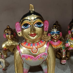 6inch/15cm Brass Radha Rani Murti,kishori ji,bhanuji,shriji Rani murti with Complete Painting Handmade Pure Brass Figurine made in Vrindavan