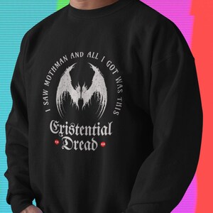 Mothman T-shirt: Existentiell Dread Cryptid Art - Vintage Gildan Fit - T-shirt, tröja eller hoodie
