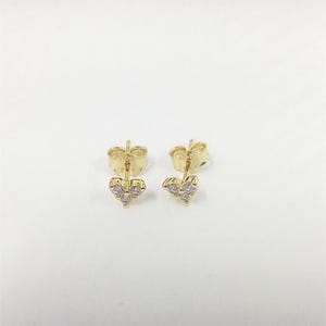 pandora triple stone heart gold  stud earrings