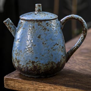Tetera de cerámica rústica con filtro – Tetera de kungfu china de estilo vintage hecha a mano – Artículos de oficina zen para preparar té de hojas sueltas