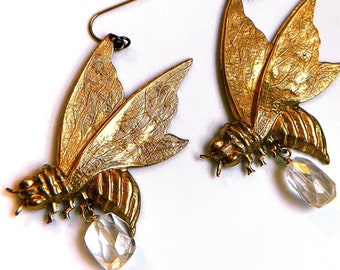 Brass queen bee earrings with quarts accent, gifts for beekeepers, apiarists, nature lovers, teacher gift