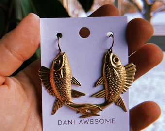 Brass Pisces Earrings, goldfish earrings, beta fish earrings, statement earrings, great gift for girlfriend, witchy jewelry