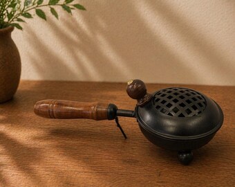 Metall Loban Dani mit Griff und Ständer Traditionellen Brenner für Pooja Weihrauchbrenner