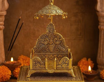 Verguld messing Laddu Gopal Singhasan, tempelpoeja-decor