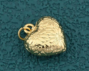 Vintage Style Floral Heart Pendant With Detailed Embossed Texture for Handmade Jewelry 15x18mm