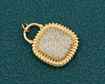 Élégant pendentif carré en or 18 carats avec zircons scintillants pour collier à faire soi-même 25 x 32 mm
