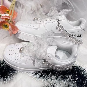 Personalized Wedding Sneakers For brides-To-Be / Air Force One Unique Wedding Gift / Pearl Tassel Wedding Shoes / Custom Wedding Shoes