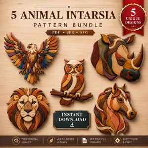 Op de afbeelding: Een digitale bundel getiteld 5 ANIMAL INTARSIA PATTERN BUNDLE met vijf dierontwerpen in houtstijl: een adelaar, een neushoorn, een uil op een tak, een leeuw en een paard. Bevat PDF-, JPG- en SVG-bestandsformaten voor directe download.