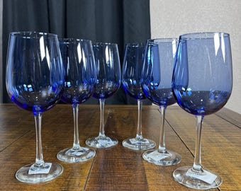 Juego de 6 copas de vino Libbey Vina Blue de 23,5 cm con tallo transparente. ¡Nuevo! Envío gratis.