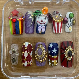 Themed Carnival Press-On Nails – Clown, Balloons & Harlequin Nail Design