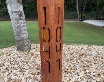 Solar Lighted Metal Address Post: Modern Outdoor Number Sign