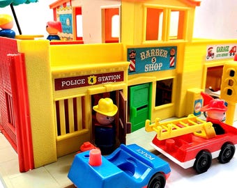 Vintage Fisher Price Main Street Village Playset With Little People