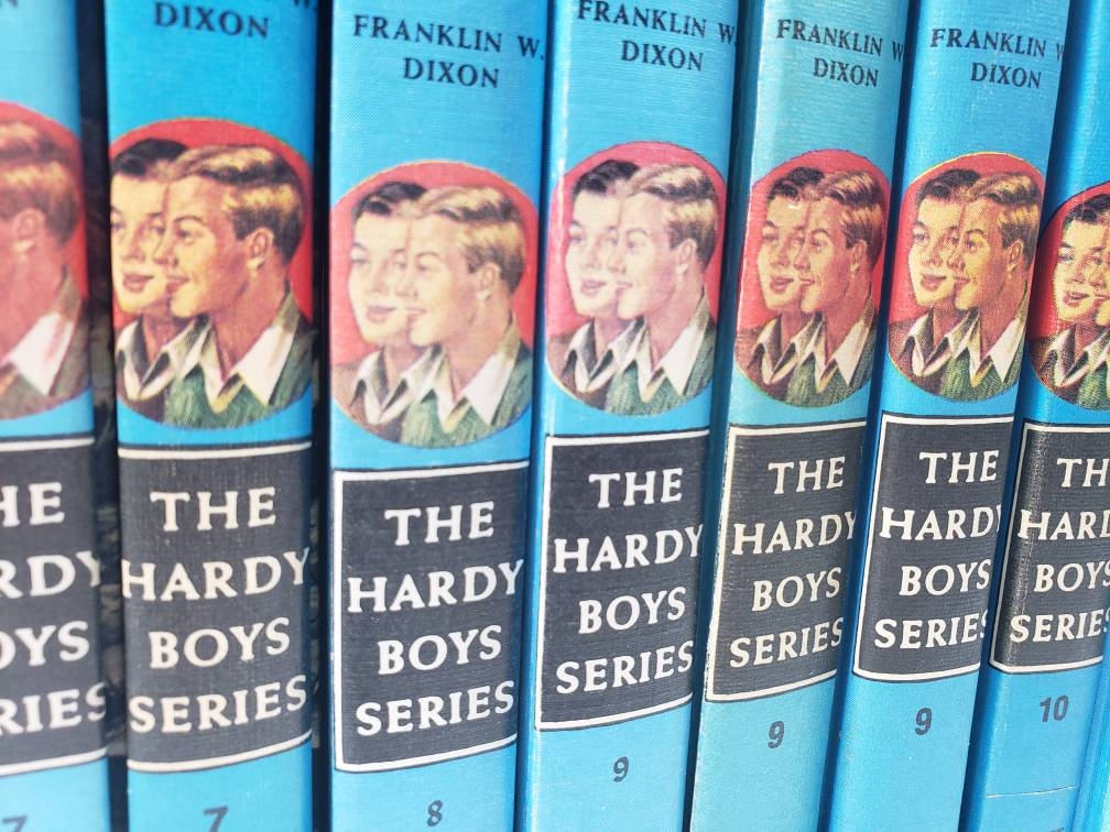 Hardy boys,YOUR CHOICE,1960s, mystery,books, boys room, kids room, blue, classic books,nursery