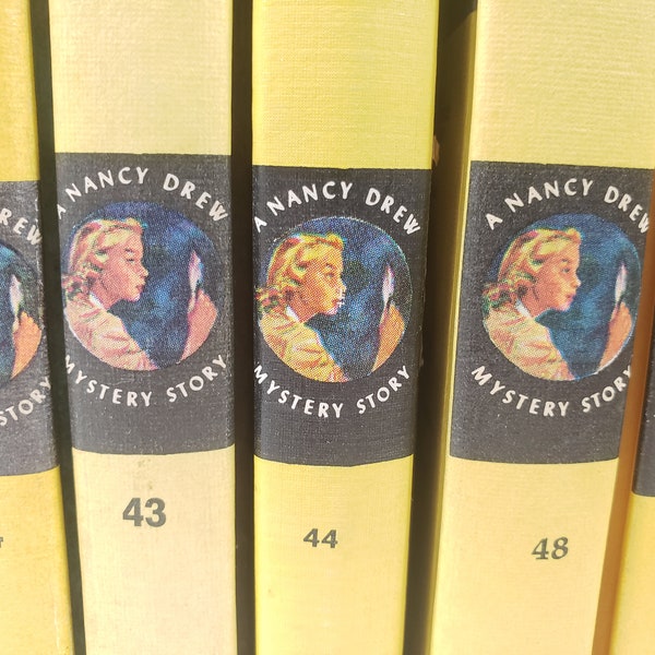 Nancy drew,YOUR CHOICE,carolyn keene, 60s, mystery books