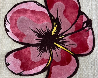 Hand-Tufted Flower Rug, Pink Floral Carpet, Bedroom Decor