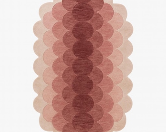 Hand-Tufted Wool Rug 5x8: Rose Gradient Scalloped Design