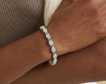 天然ホワイトオパールテニスブレスレット、レインボーオパールブレスレットジュエリー、女性用ブレスレット、クリスマスギフト、ペアオパールジュエリー、オパールゴールドブレスレット