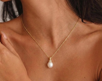 Collar de perlas y diamantes de 14 k, collar de novia, collar de dama de honor, joyería de boda minimalista, regalo para ella, regalo de San Valentín para ella