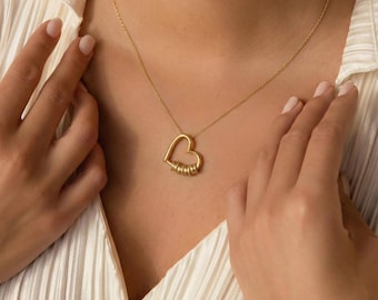 Collar con colgante de corazón familiar personalizado, collar con varios nombres, regalo personalizado para San Valentín, collar para mamá con nombre de niño.