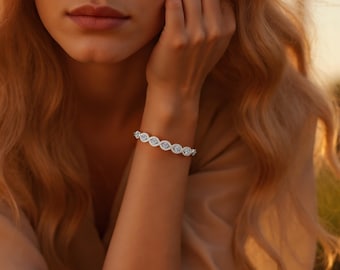 VVS1 Moissanite Certified Moissanite Dazzling Bracelet, 925 Silver Adjustable Chain, Everyday Jewelry Gift for Women,Valentine Gift for Her