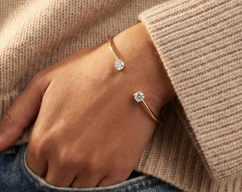Pulsera de plata de 18 quilates para mujer, brazalete con diamantes de talla redonda, pulsera de plata, brazalete con diamantes, regalo de San Valentín para ella.