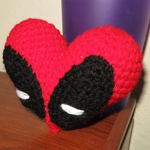Valentine&#39;s Deadpool - Inspired Heart