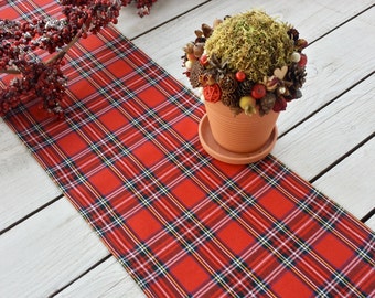 Christmas table runner - plaid , tartan, check, red , black, gold, white