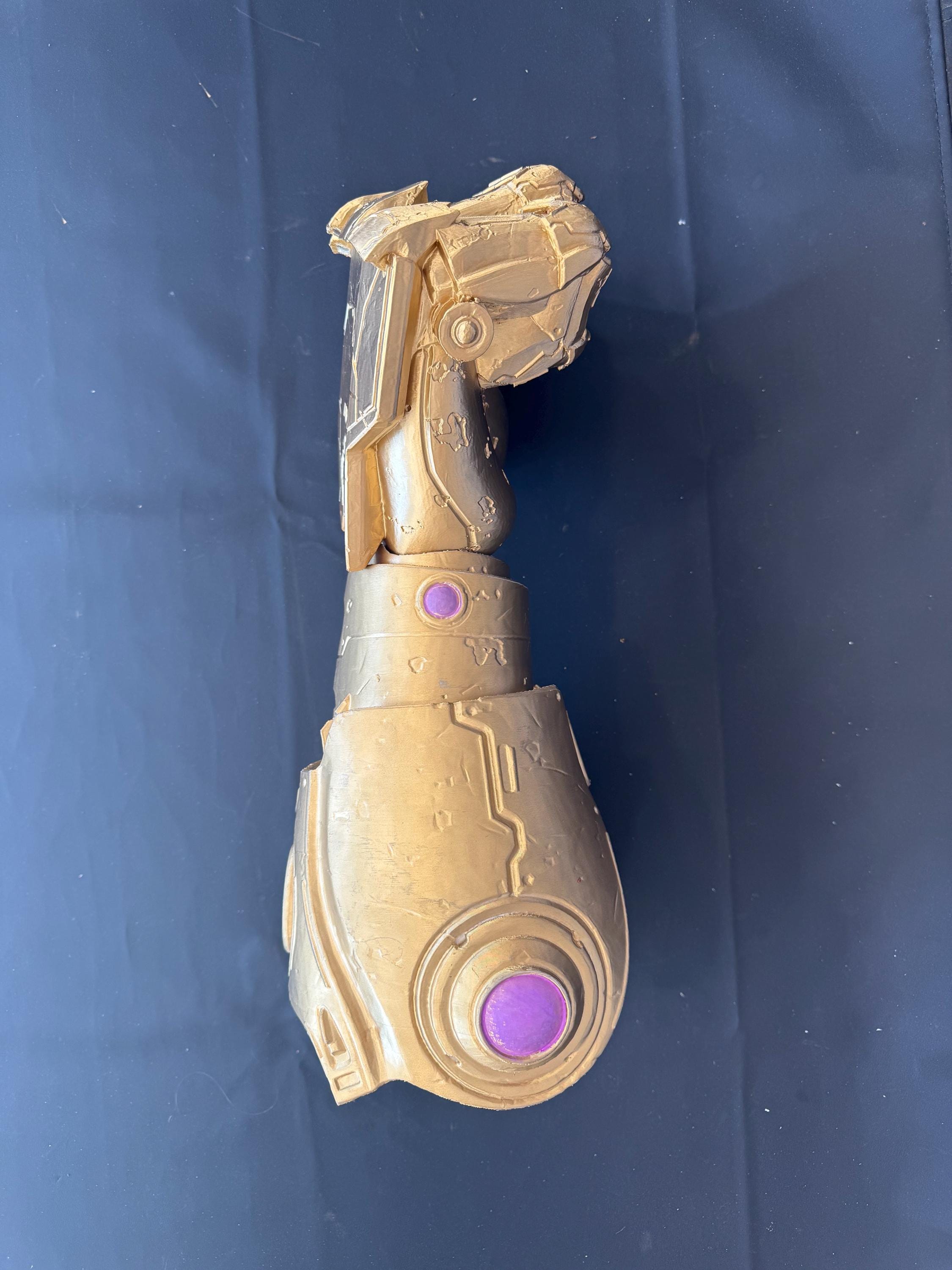 Invincible Props Invincible Conquest Gauntlet Replica, 3D Printed Cosplay Prop, Comic ...