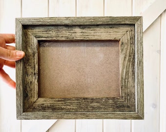 5x7 Custom Reclaimed Wood Picture Frame | Custom Barn Wood Frame | Custom Barnwood Frame | Beveled Edge Frame | Rustic Picture Frame