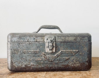 Simonsen Vintage Metal Tackle Box | Industrial Silver Vintage Toolbox | Craft Storage | Junk | Rustic | Box with Lid | Money Box