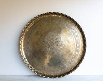 Large 22” Brass Engraved Vintage Tray Kashmir India Tabletop Round Serving Brass Leaf Motif Hanging Wall Art Chunar Leaves World Gift India