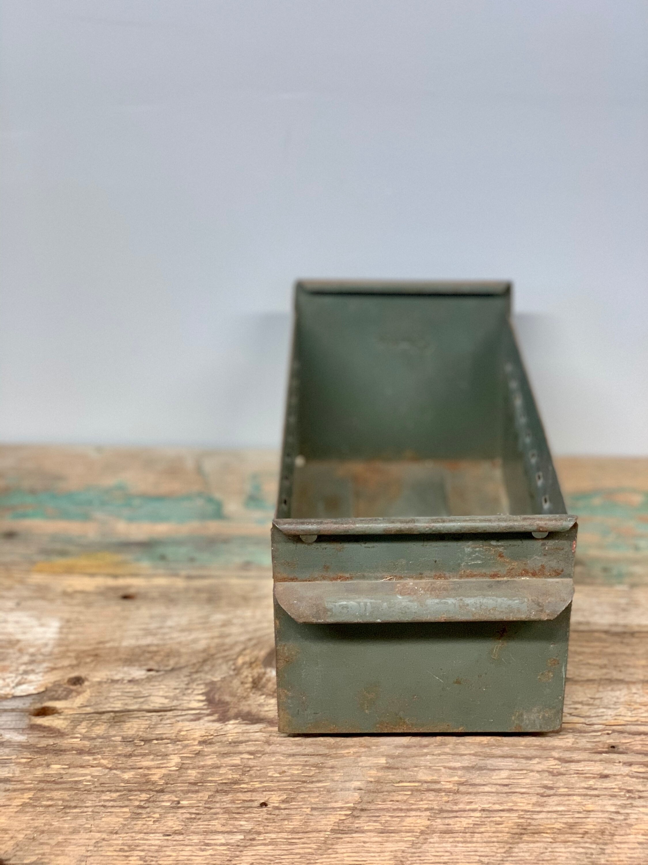 Cajón de archivos de metal verde / cajón de oficina pequeña / | Etsy
