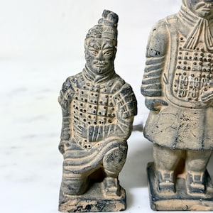 Vintage Set of Terracotta Warriors Qin Dynasty China Figurines Original Box China Chinoiserie Statue Asian Decor Set of 5 Qin Shi Huang
