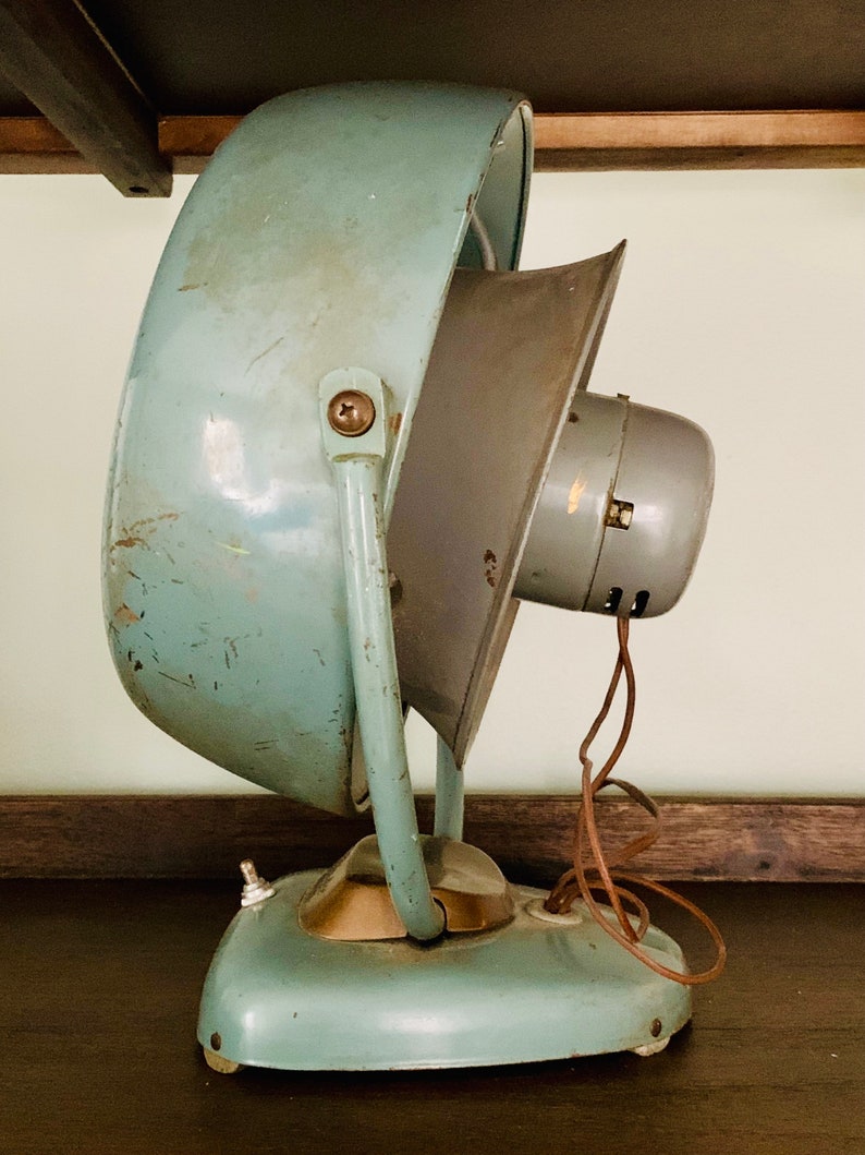 Vintage Vornado Fan Blue Green Vintage Fan Retro Industrial Fan Small Vintage Fan 2-Speed Fan 1950s Fan Works Model D16C1-1 D50 image 6