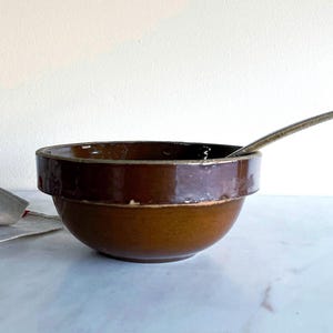 Antique Brown Stoneware Bowl 7.25” Mixing Serving Brownware Shoulder Bowl Glaze Stone Pottery Modern Farmhouse Red Wing American Wide Collar