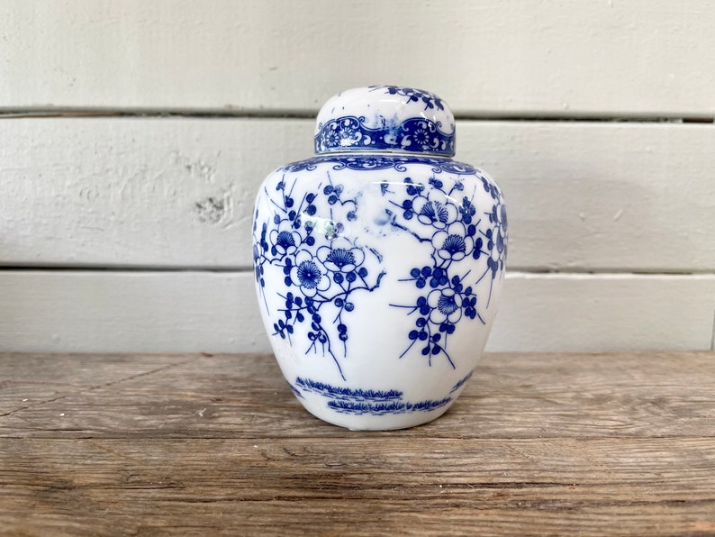 Small Blue White Jar Urn Cermaic Chinoiserie Chinese Vintage Small Ginger Jar Flower Vase Bud Vase Asian Print Floral Tree Painted #3