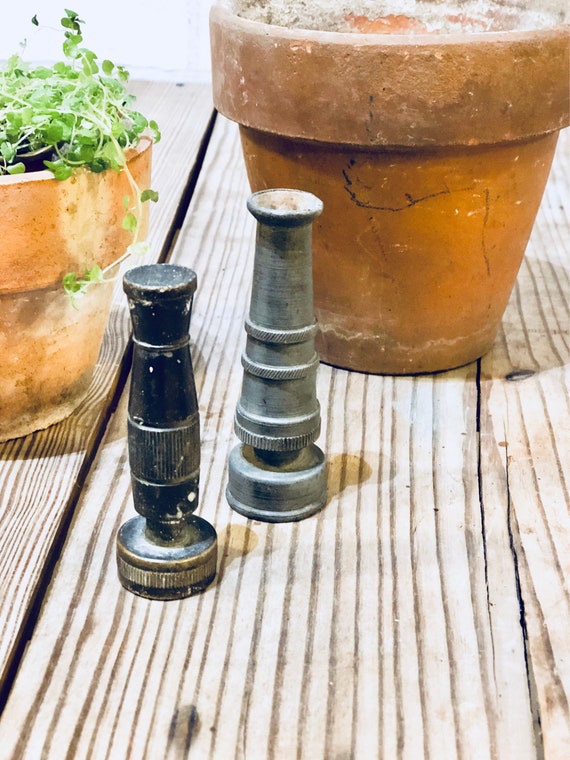 Spring Decor Spring Display Antique Hose Nozzle Metal Nozzle Gardening Vintage Spring Garden Hose Nozzle