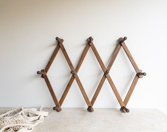 Accordion Wood Peg Rack | Hook Rack | Folding Coat Rack | Folding Jewelry Rack | Wall Rack | Wood Pegs | Vintage Wood Rack | Wooden Rack