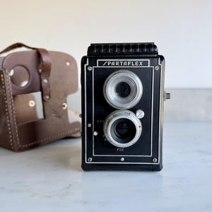 Sparta Vintage Camera with Leather Case Vintage Photography Equipment 1960s Mid Century Film Camera 35MM Photos Collectible Photographer