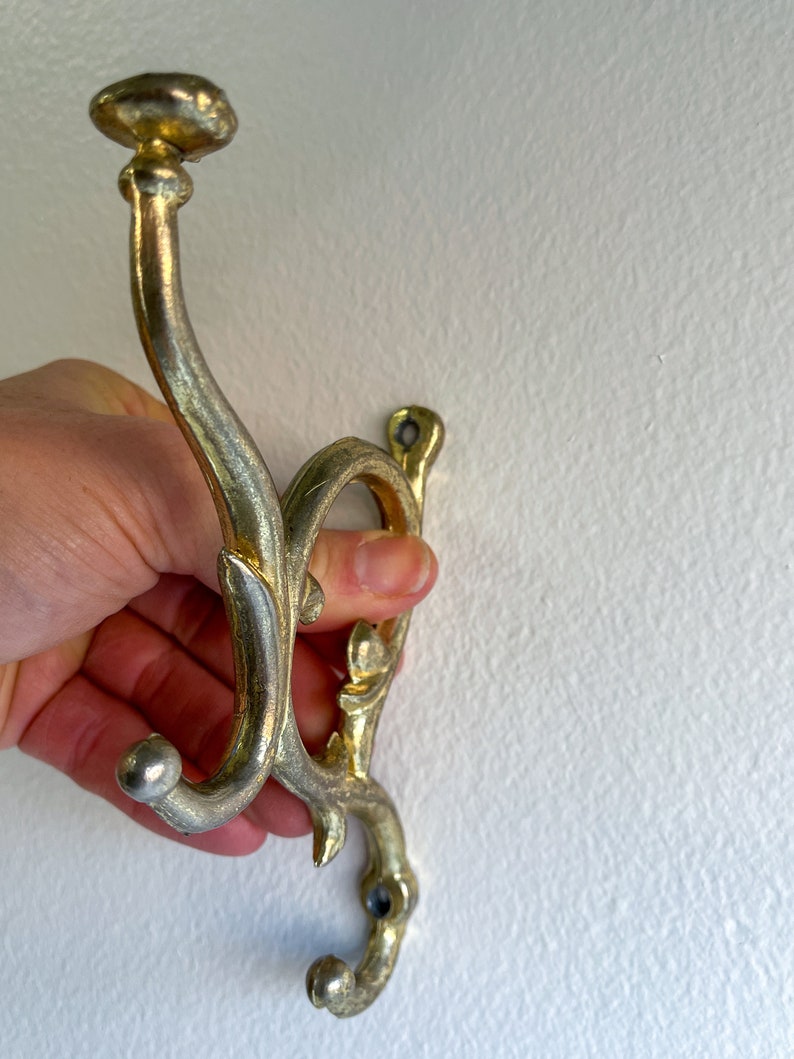 Vintage Brass Hooks Set of Two Ornate Curvy Double Wall Hooks Coat Hooks Necklace Jewelry Hooks Display Entryway Rack Antique Hook Hardware image 4
