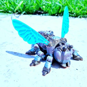 3D Printed Wasp – Realistic Bug Model for Decor, Display, or Fun