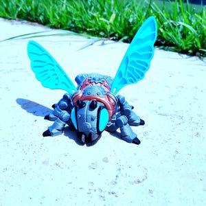 3D Printed Wasp – Realistic Bug Model for Decor, Display, or Fun