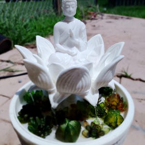 Lotus Leaf Buddha Water Fountain – 3D Printed with Real Water Flow & Pump Included