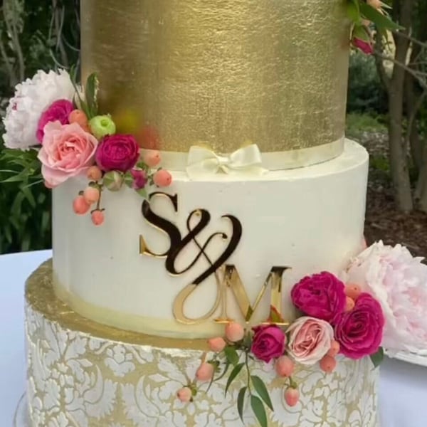 Acrylic Cake Charm, Flat Lay Cake Topper, Monogram Cake Topper Wedding, Acrylic Cake Topper Initials, Personalized Wedding Cake Topper
